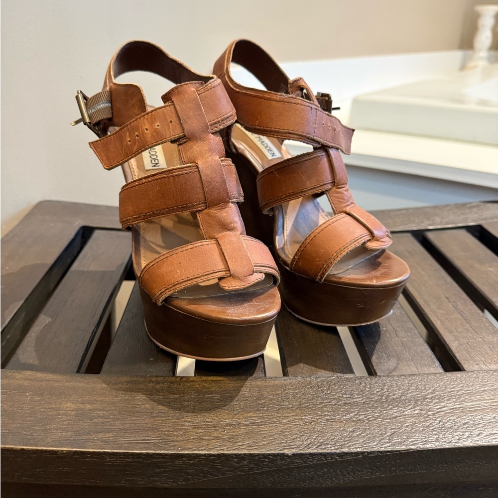 Steve Madden Tan Brown Leather Platform Sandals